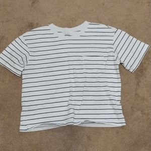 Striped Tshirt w front pocket